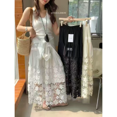 批发镂空钩花半身裙女2026<b class='q'>春</b>蛋糕裙中长款高腰垂感a字大摆伞裙子