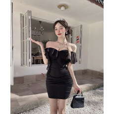 批发实拍低胸荷叶边<b class='q'>短袖</b>包臀打底<b class='q'>连衣裙</b>