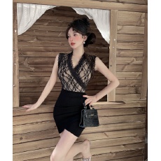 批发实拍性感蕾丝拼接撞色包臀打底短袖<b class='q'>连衣裙</b>