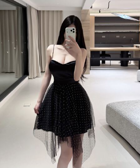 실사 섹시함 낮은 가슴 망사 패치워크 슬립 드레스