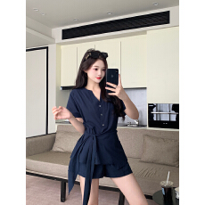 批发实拍2026夏装新款胖mm<b class='q'>大码</b>女<b class='q'>时尚</b>韩系翻领系带休闲短袖短裤套装