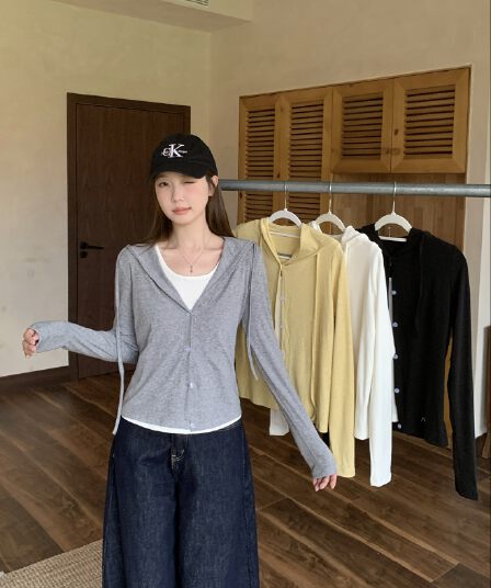 실사 2026 가을 의상 새로운 지방 mm 빅 사이즈 여성 레저 다용도 배색 페이크 레이어드 후드 긴팔 맨위