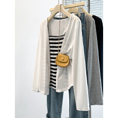 批发实拍2026<b class='q'>春</b>装新款胖mm大码女休闲吊带条纹背心开衫外套两件套