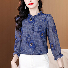 批发高端洋气<b class='q'>妈妈</b>雪纺衬衣女七分袖2026夏装新款时尚减龄显瘦遮肚小衫