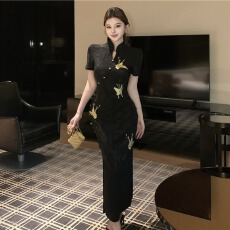 批发实拍新中式国风复古气质蝴蝶刺绣装饰改良提花旗袍连衣裙