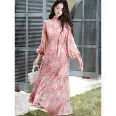 批发法式粉色波点连衣裙女V领飘带气质显瘦穿搭度假风长裙