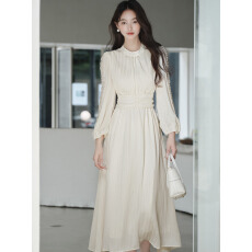 批发有货收腰蕾丝花边连衣裙2025<b class='q'>秋</b>新品温柔气质款长裙