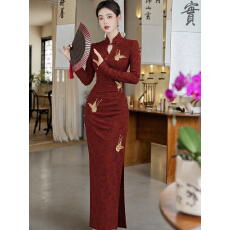 批发新中式红色<b class='q'>针织</b>旗袍