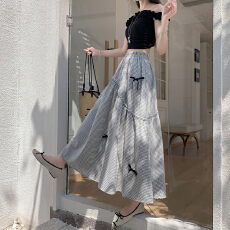 批发小众设计感<b class='q'>半身裙</b>女2026甜美风蝴蝶结格子显瘦休闲中长款<b class='q'>半身裙</b>