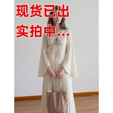 批发法式V领系带蕾丝衫<b class='q'>女长袖</b>飞飞袖轻熟风气质优雅百搭上衣夏季新款