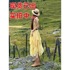 批发新疆西北草原北疆旅游穿搭女装川西旅行云南多巴胺黄色长<b class='q'>连衣裙</b>子