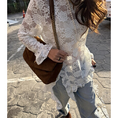 批发韩式百搭设计感百搭<b class='q'>蕾丝</b>上衣衫