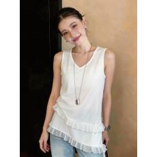 批发2026春减龄韩系V领蕾丝拼接无袖背心裙女白色不规则下摆叠穿背心