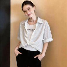 批发2026<b class='q'>新款</b>夏季Polo领条纹短袖雪纺衬衫女洋气重工烫钻假两件上衣