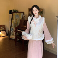 批发实拍国风新中式马甲连衣裙套装女秋冬加绒加厚复古<b class='q'>改良</b>甜美<b class='q'>旗袍</b>裙