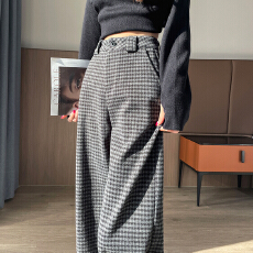 批发2025新款实拍毛呢格子阔腿女冬季显瘦百搭小个子宽松显瘦直筒靴裤