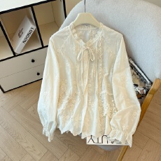 批发法式宫廷风蝴蝶结系带<b class='q'>蕾丝</b>衬衫女春季2026新款气质减龄<b class='q'>雪纺</b><b class='q'>衫</b>上衣