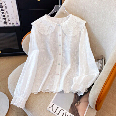 批发2026时尚蕾丝镂空娃娃领白衬衫女彩色纽扣小衫洋气欧货<b class='q'>喇叭袖</b>上衣