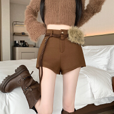 批发实拍2025新版美式复古美拉德风气质时尚百搭休闲裤辣妹修身<b class='q'>短裤</b>女