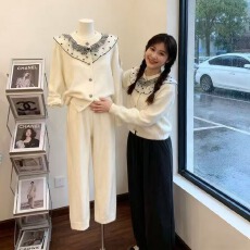 批发温柔风木耳边格子拼接针织<b class='q'>开衫</b>女2025春秋冬新款减龄小众短款上衣