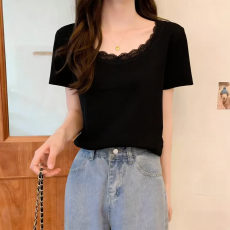 批发夏季新款纯欲风蕾丝边一字领美式风短袖<b class='q'>针织衫</b>女冰丝柔软甜美