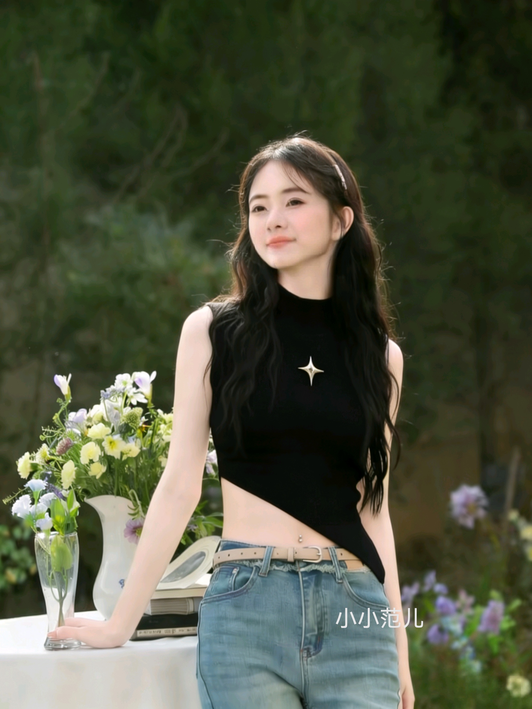 개성 장식 민소매 외국 가스 조끼 여성 외출용 몸매 가꾸기 슬림해 보이는 디자인 센스 불규칙 여름 만나는 쇼트 스타일 맨위
