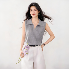 2026新款夏季女装白色无袖背心马甲女宽松V领套头洋气气质打底衫