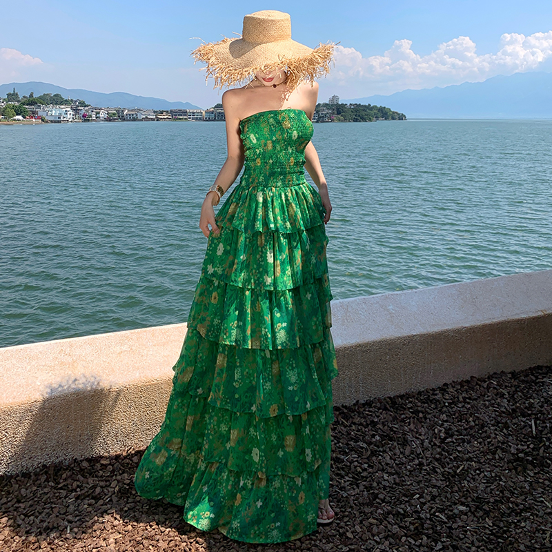 实拍夏季多巴胺海边度假印花性感抹胸连衣裙荷叶边蛋糕长裙