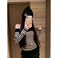 批发一字肩<b class='q'>黑白条纹</b>针织内搭显瘦打底纯欲辣妹露肩撞色毛衣