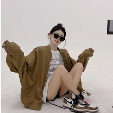 批发26春夏港味复古立领棒球服外套女新款ins休闲宽松慵懒风夹克上衣