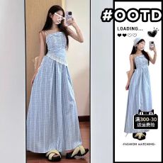批发蓝色复古轻熟风无袖格纹吊带抹胸连衣裙女夏显瘦气质收腰裙子长裙