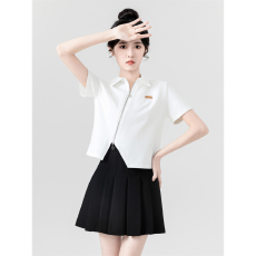 批发【 纯涤螺口】学院风穿搭polo领正肩短袖<b class='q'>t</b><b class='q'>恤</b>夏季设计感短款上衣