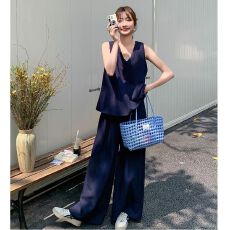 批发法式松弛感背心套装<b class='q'>女</b>夏季2026新款超火气质无袖上衣阔腿裤<b class='q'>两件</b>套