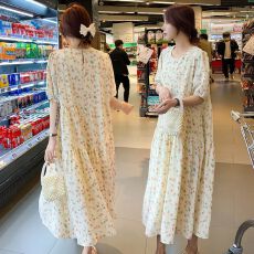 批发2026春夏季新款胖mm胖妹妹显瘦碎花雪纺休闲气质<b class='q'>连衣裙</b>度假长裙