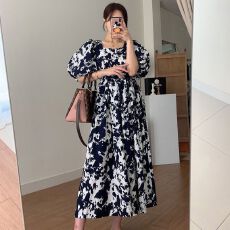 批发韩国chic<b class='q'>复古</b>显瘦方领水墨印花小心机露背系带宽松灯笼袖<b class='q'>连衣裙</b>女