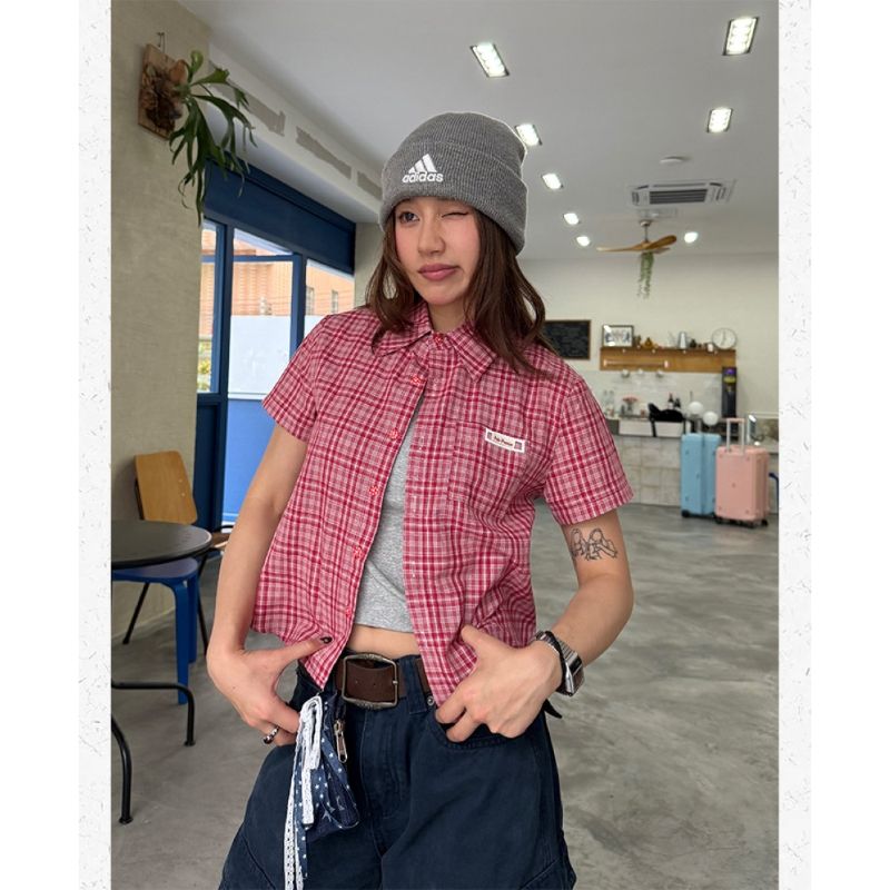 아메리칸 체크무늬 긍정적 인 어깨 반팔 몸매 가꾸기 여성 셔츠 여름 새로운 POLO 칼라 캐주얼 디자인 센스 쇼트 스타일 셔츠