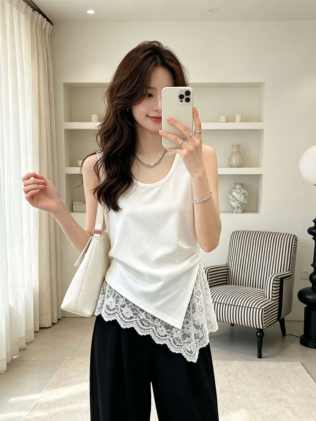 40 1 1 좋은 면 화이트 티셔츠 여성 조끼 여름 불규칙 밑단 레이스 조각 트렌드 몸매 가꾸기 맨위