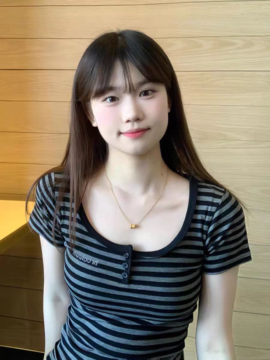 있음 선적 컬러 짜임 기사 스트라이프 반팔 티셔츠 디자인 센스 핫걸 몸매 가꾸기 맨위