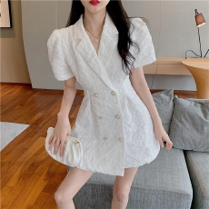 批发<b class='q'>西装</b>连衣裙女夏2026新款韩版泡泡袖收腰显瘦双排扣气质裙子
