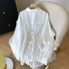 批发设计感后背蝴蝶拼接防晒衬衫外套女夏季宽松长袖衬衣薄款<b class='q'>白色</b>上衣