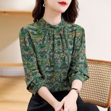 批发春秋新款时尚碎花印花圆领遮肚宽松长袖大码<b class='q'>中老年</b><b class='q'>妈妈</b>装打底上衣
