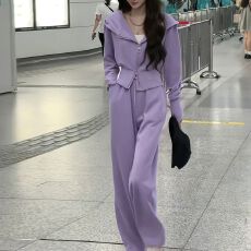 批发初秋奶系穿搭卫衣休闲运动套装女网红炸街俏皮活泼阔腿裤两件套