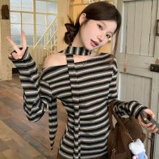批发复古撞色条纹斜肩飘带长袖t恤女2026秋季新款修身露肩洋气上衣潮