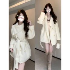 批发【高质量】【加厚保暖德绒450克】秋冬新款赫本风外套气质上衣女