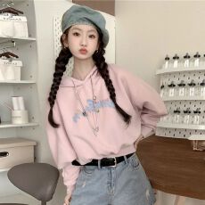 批发原版做工】甜酷蝴蝶印花连帽<b class='q'>卫衣</b>女2026春季宽松学生外穿上衣外套