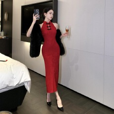 批发实拍改良<b class='q'>旗袍</b>新中式百搭红色性感无袖中长款显瘦收腰连衣裙