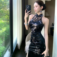 批发实拍新中式改良旗袍蕾丝拼接丝绒印花收腰显瘦无袖连衣裙