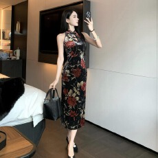 批发实拍改良旗袍新中式修身丝绒印花性感无袖长款显瘦收腰连衣裙