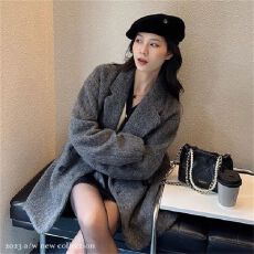 批发气质休闲时尚复古高级感毛呢西装大衣<b class='q'>女</b>秋冬季小中长款宽松<b class='q'>外套</b>