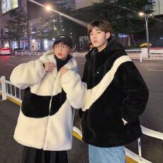 批发黑白拼色羊羔毛连帽毛绒外套<b class='q'>女</b>潮ins2025新款秋冬季宽松保暖棉服